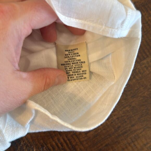 DU PARADIS Linen Shorts - Picture 4 of 9